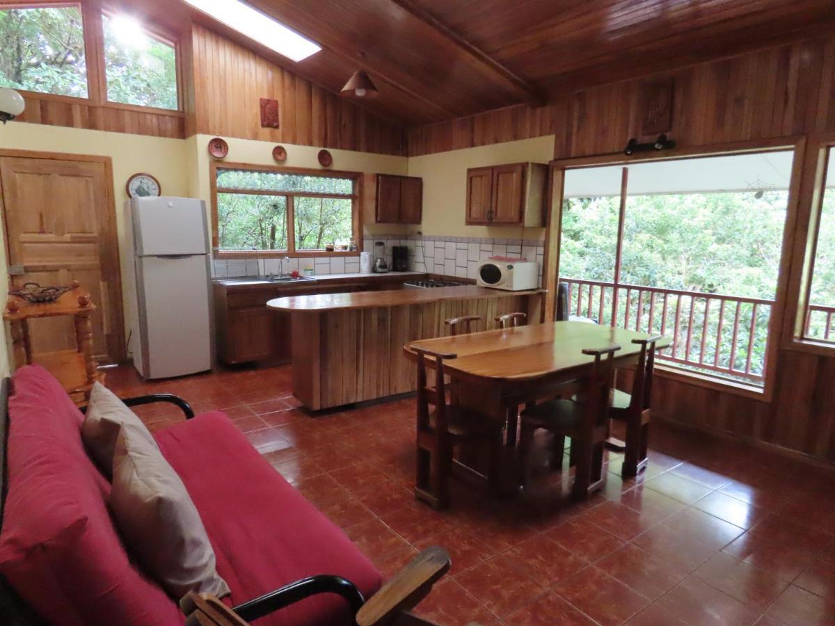 Hospedaje Mariposa Monteverde Extérieur photo