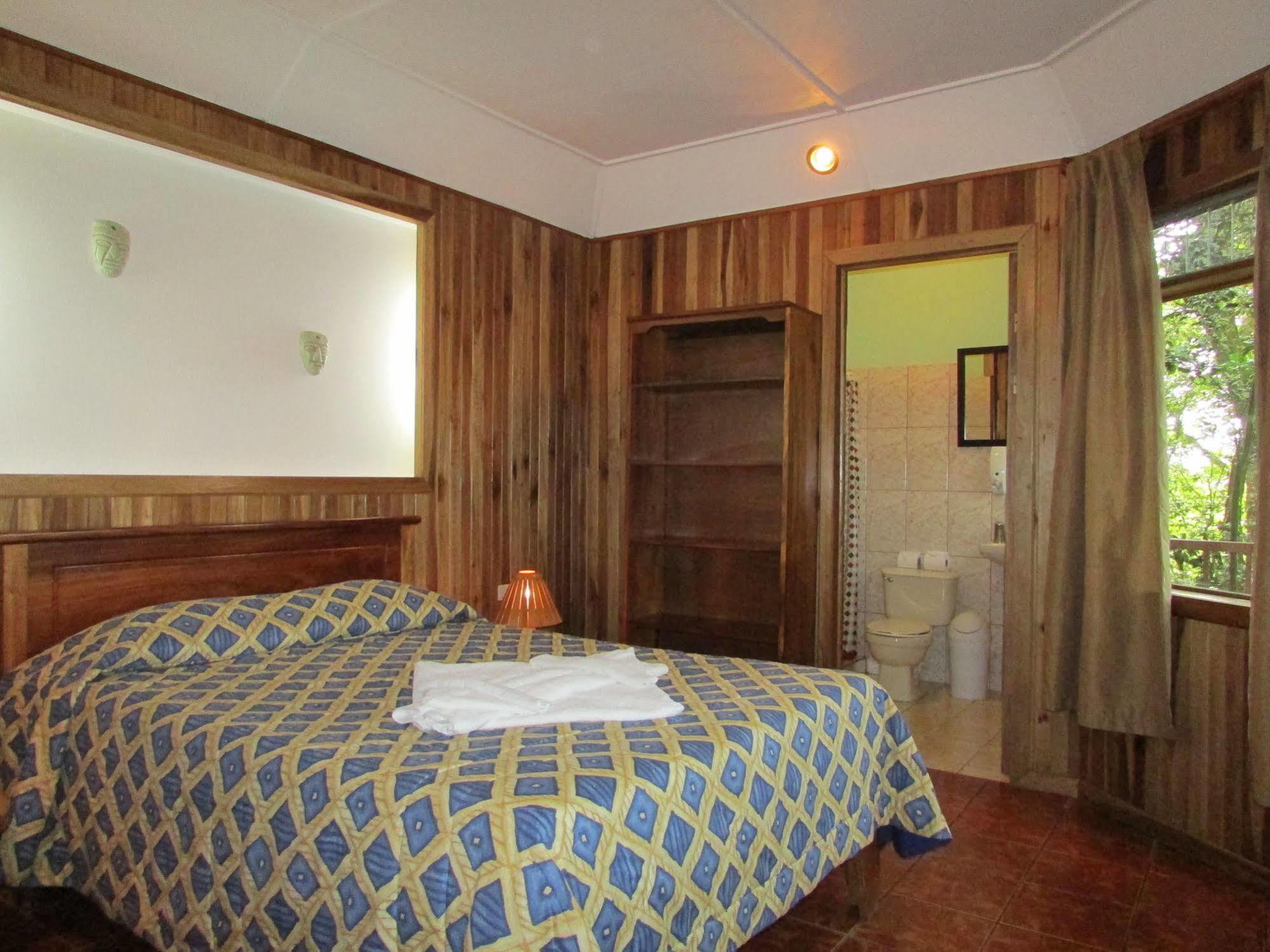 Hospedaje Mariposa Monteverde Extérieur photo