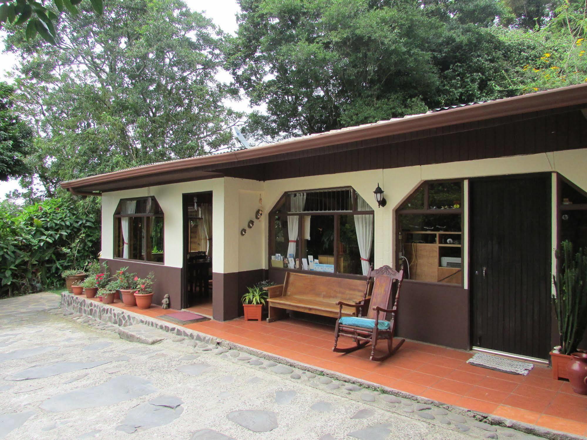 Hospedaje Mariposa Monteverde Extérieur photo